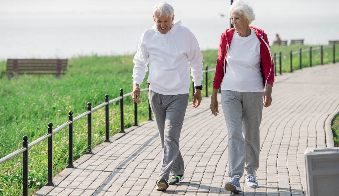 Hur mycket bör du promenera beroende på din ålder?